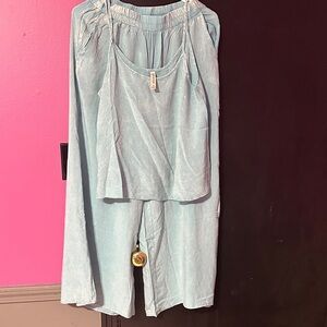 NWOT Zenana pajama set